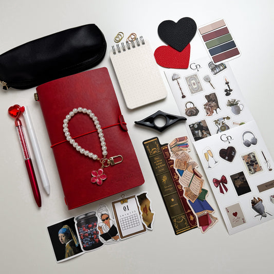 The Bookish Bundle — Black&Red❤️